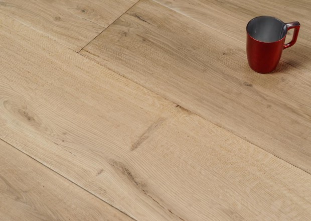 parquet-chene-contrecolle-campagne-use-brosse-vieilli-rives-abimees-teinte-reactive-bradford-20x220-260-300-still_laparqueterienouvelle_2800.jpeg