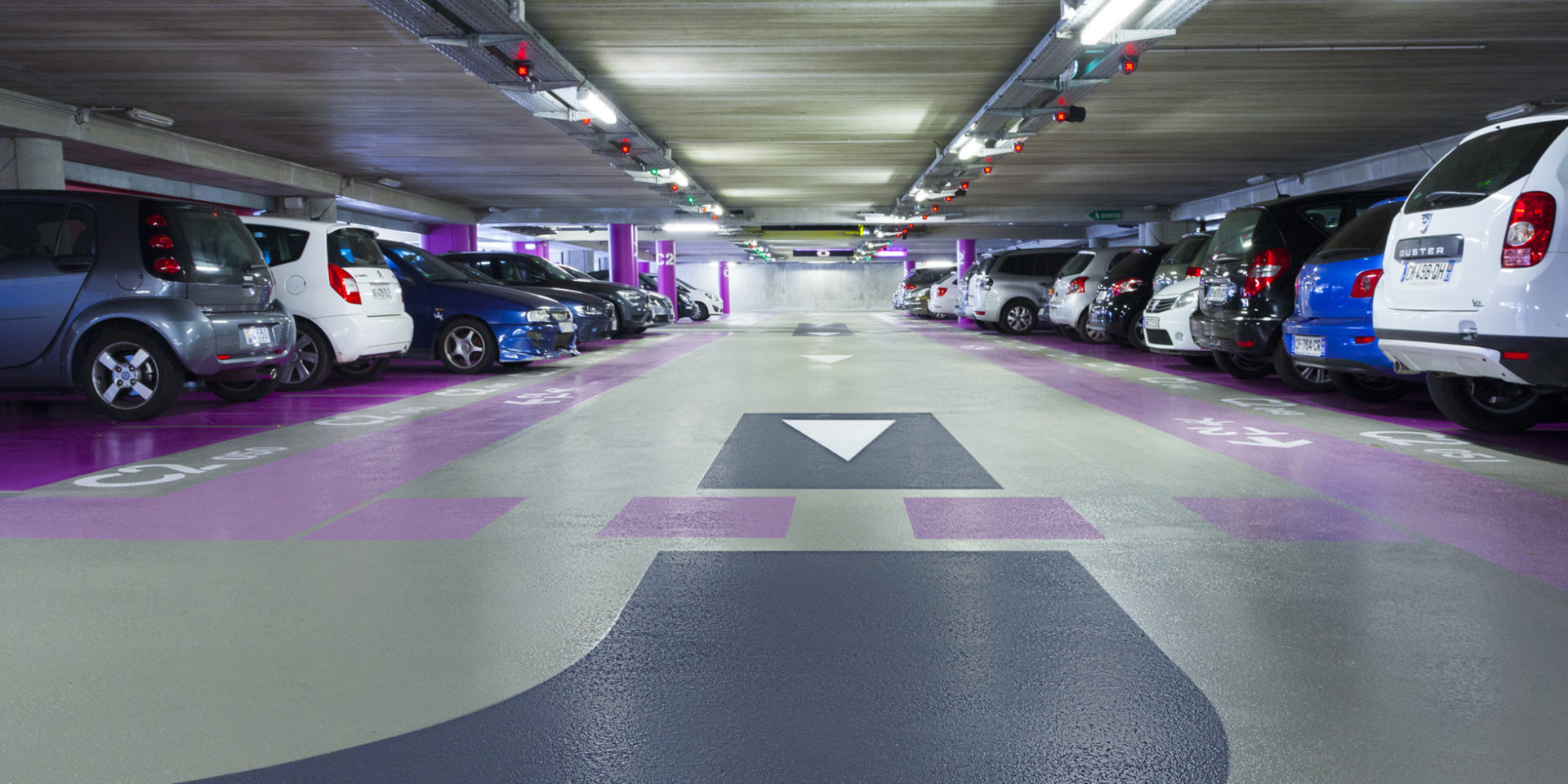 Parking_NICE-P3_violet-4-1920x960.jpg