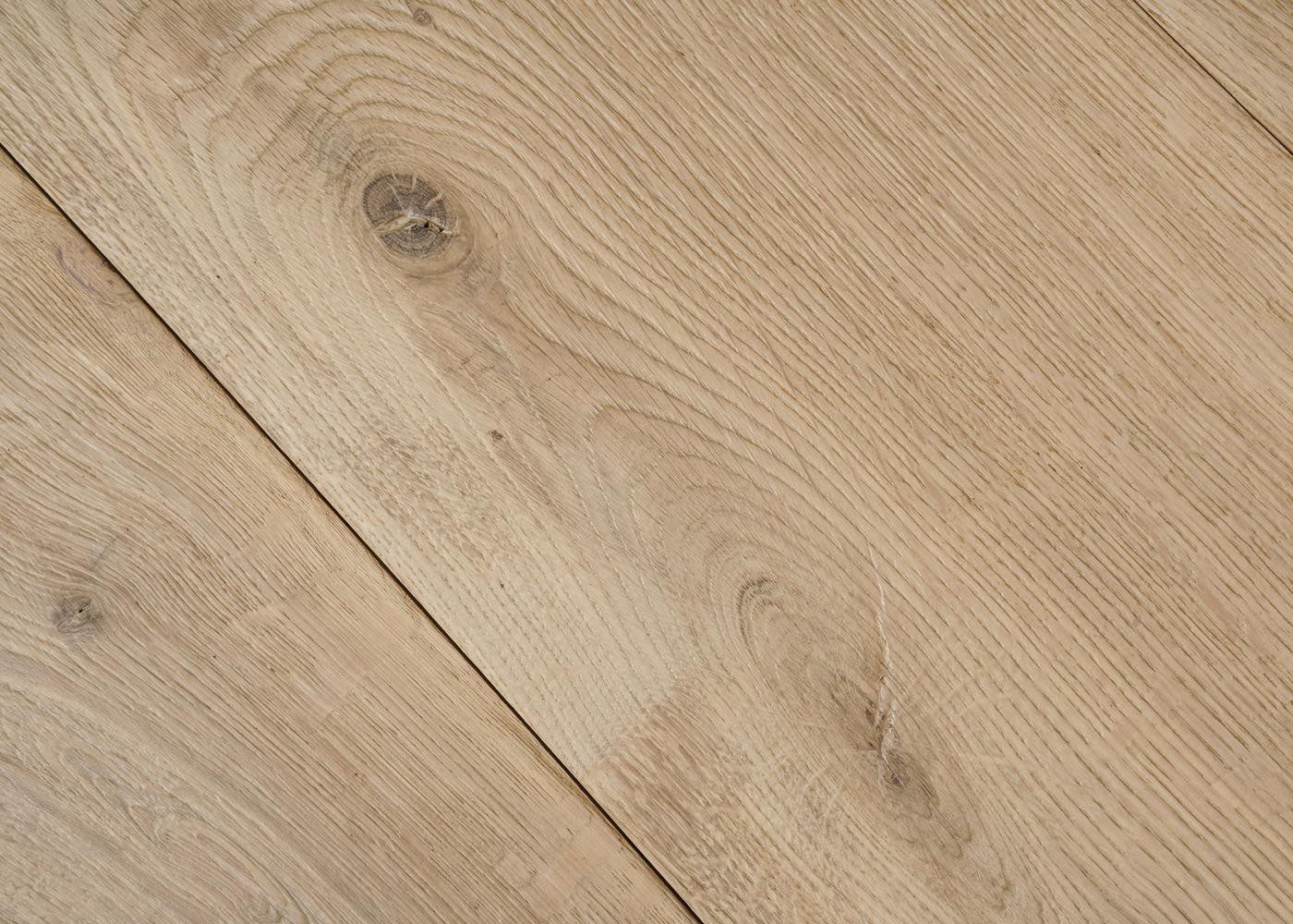 parquet-chene-contrecolle-campagne-use-brosse-vieilli-rives-abimees-teinte-reactive-bradford-20x220-260-300-z3_laparqueterienouvelle_2800.jpeg